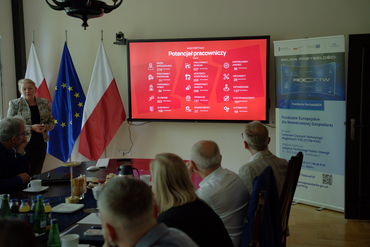 Dyrektor Zakładu Badań i Rozwoju ZARMEN: Aleksandra Wieczorek (Grupa ZARMEN) przedstawia formułę realizacji umowy.